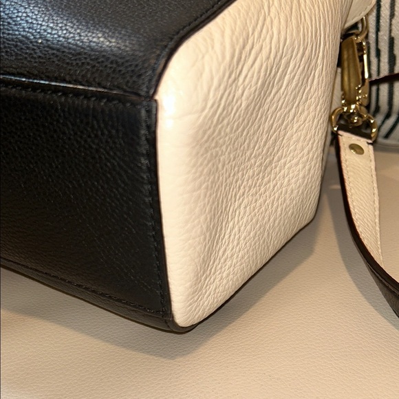 Kate Spade Black and White Satchel - Picture 8 of 16